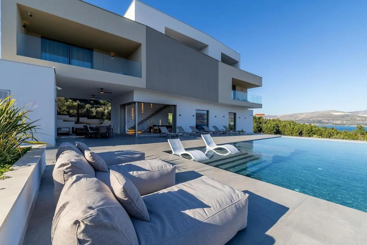 Luxe Stay By The Sea-Epic View Pool Slatine 0*,