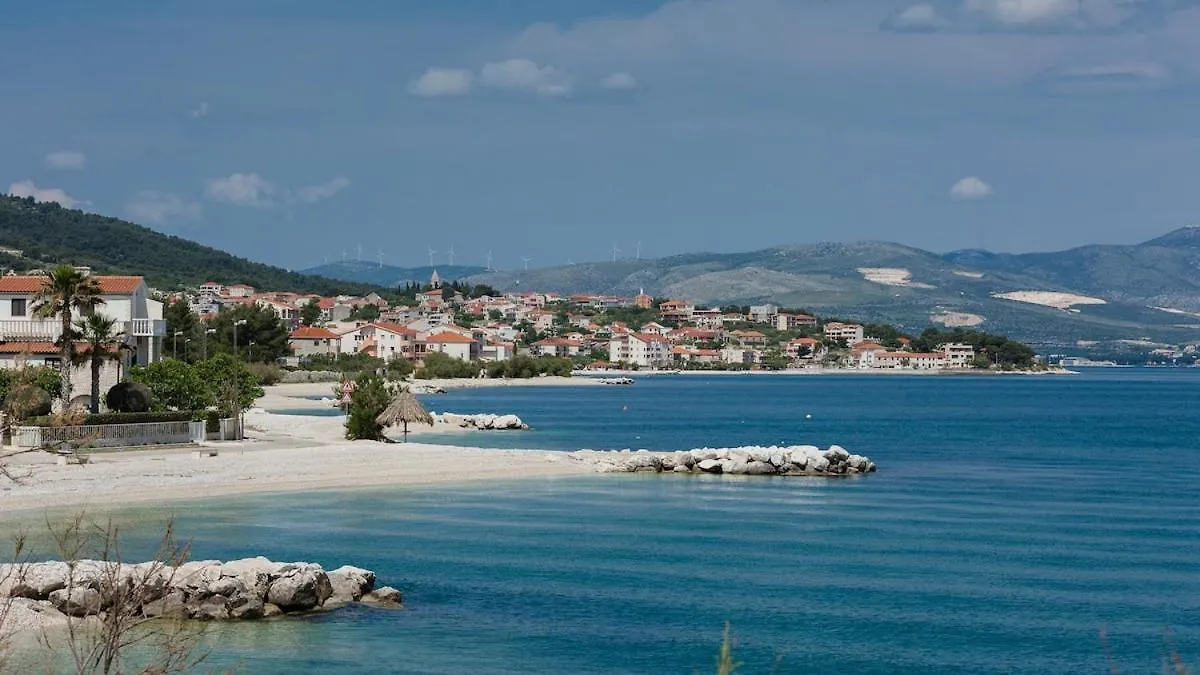 Luxe Stay By The Sea-Epic View Pool Slatine 0*,  Croatia