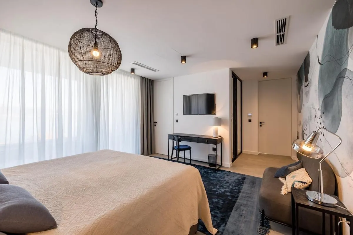 Luxe Stay By The Sea-Epic View Pool Slatine
