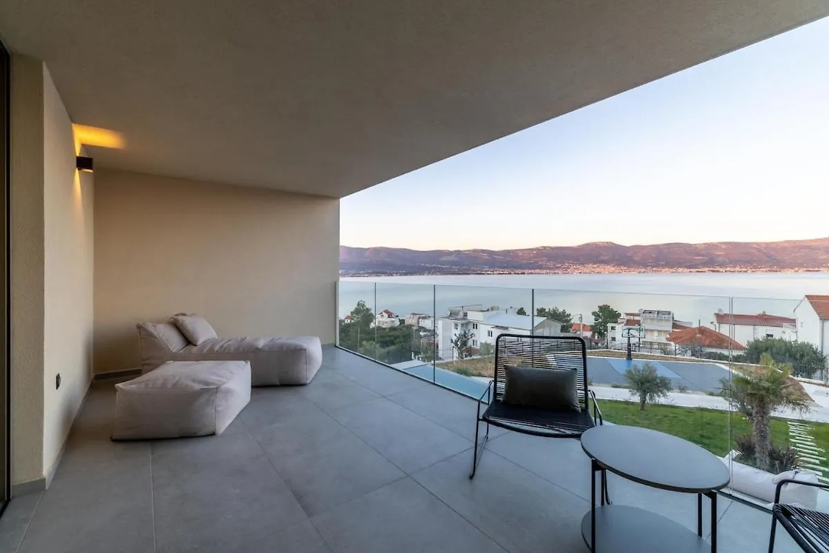 Luxe Stay By The Sea-Epic View Pool Slatine